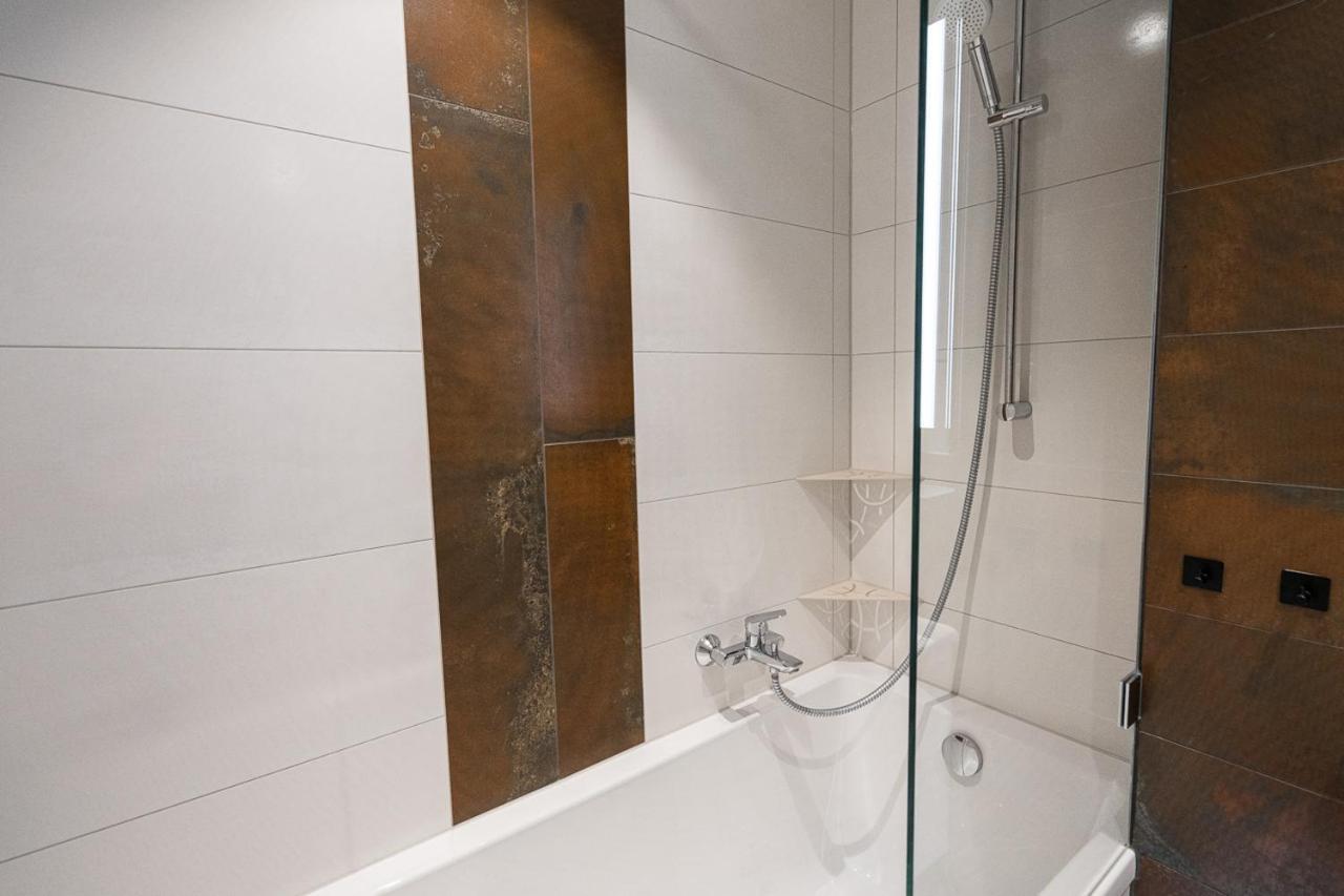 Stylisches Apartment Im Herzen Von Dresden + Parkplatz + Netflix + Self Check-In 외부 사진